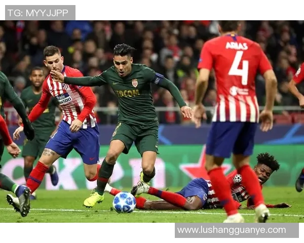 月薪七亿欧元的足球明星背后隐藏的财富与荣耀故事