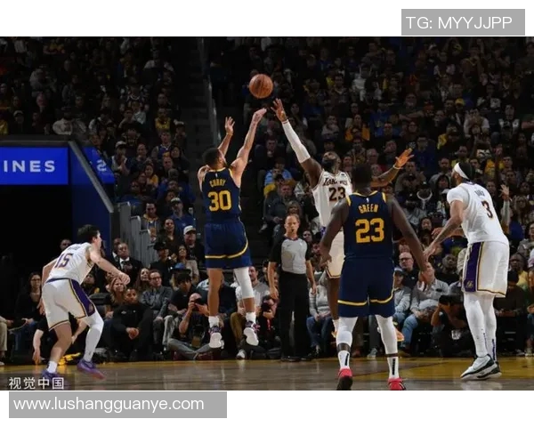 NBA勇士对阵奇才直播免费观看攻略及比赛精彩分析