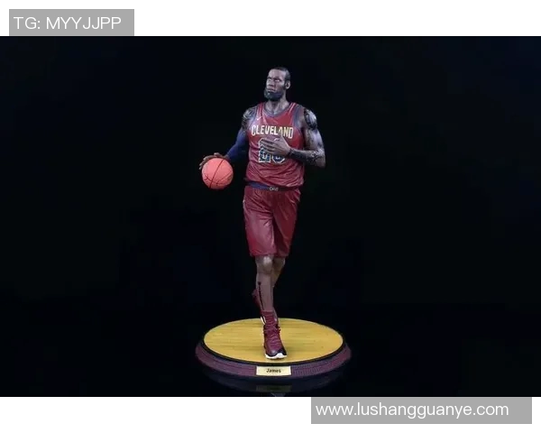 迷你手办篮球明星的魅力与收藏价值探秘，带你领略球场风采与艺术结合之美